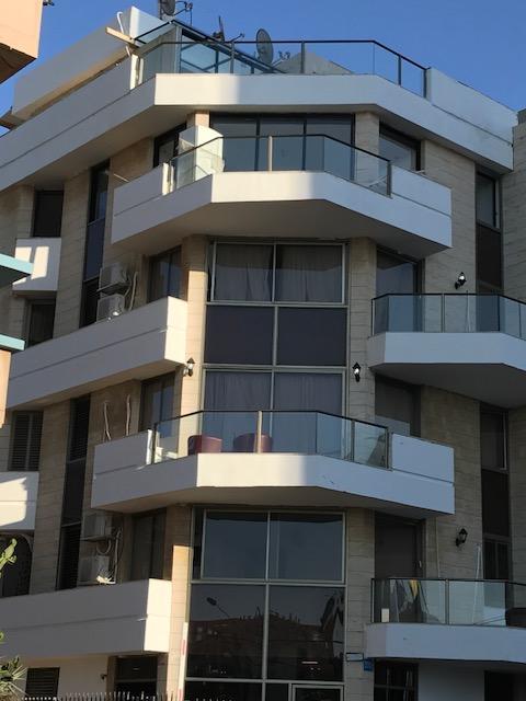 Studio & Apartments On The Beach By Aspentlv Tel Aviv Esterno foto