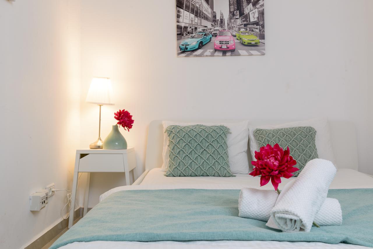 Studio & Apartments On The Beach By Aspentlv Tel Aviv Esterno foto
